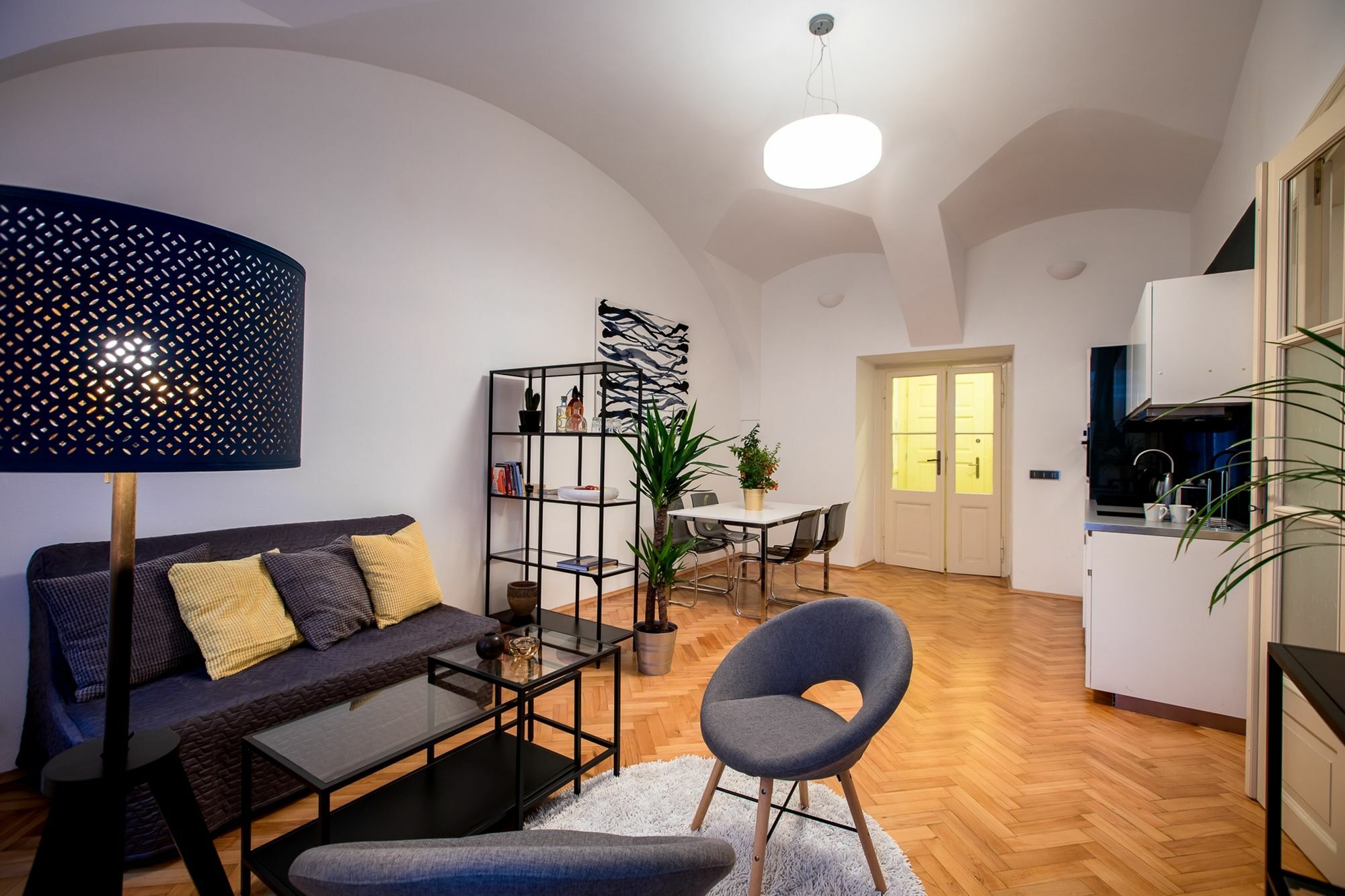 Friday Songs Apartment Прага Екстериор снимка
