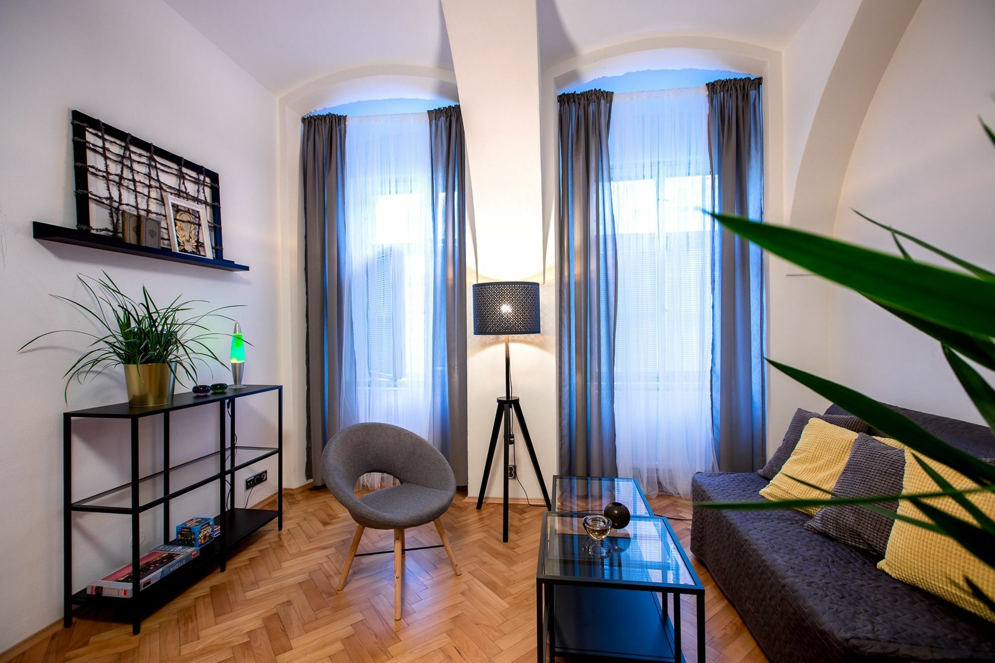 Friday Songs Apartment Прага Екстериор снимка